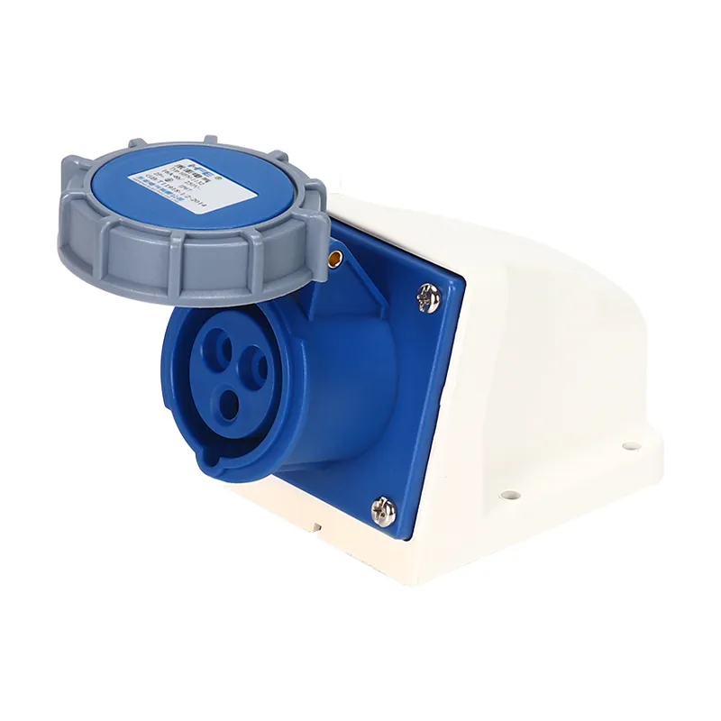 Connettori industriali montati su pannello